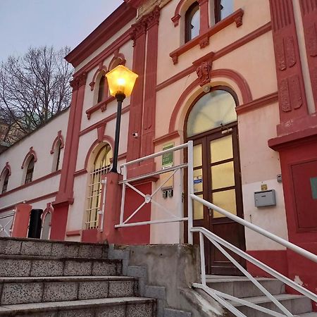 Hotel Decin Na Skrivance Extérieur photo