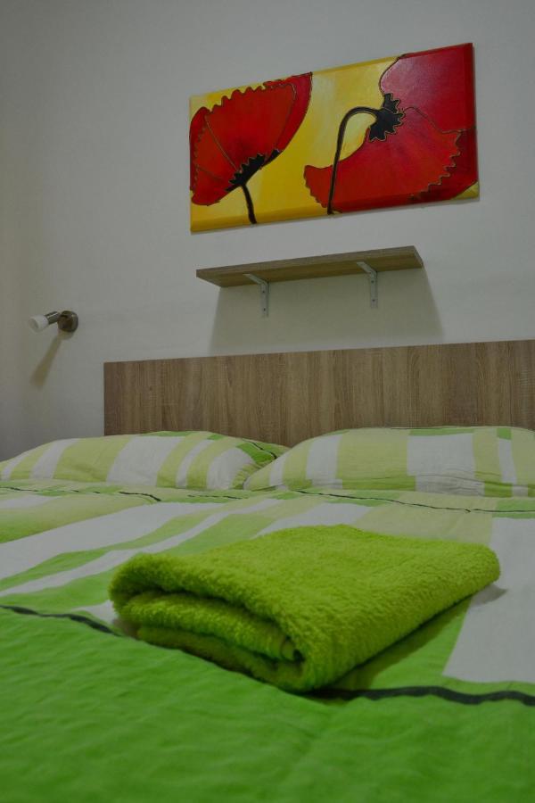 Hotel Decin Na Skrivance Extérieur photo