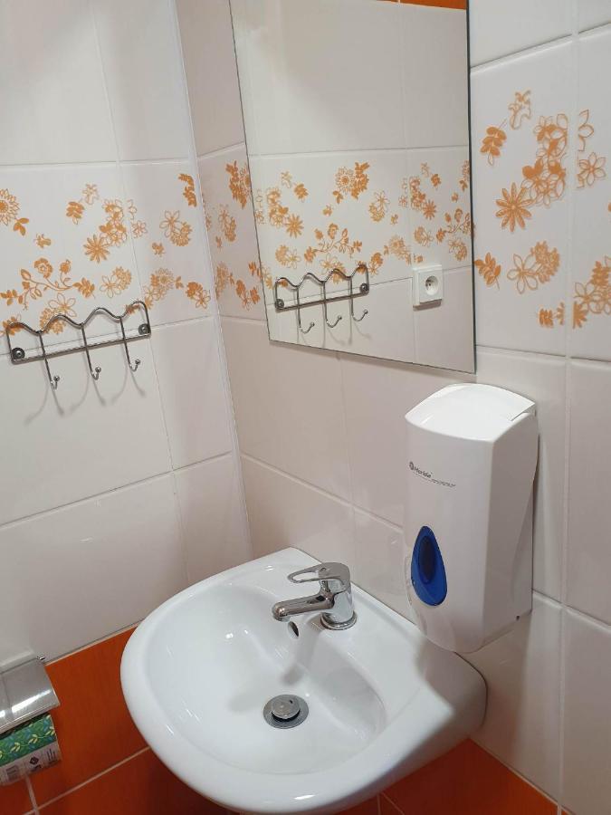 Hotel Decin Na Skrivance Extérieur photo